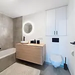 Flat O'sea - And Stadium Apartment *